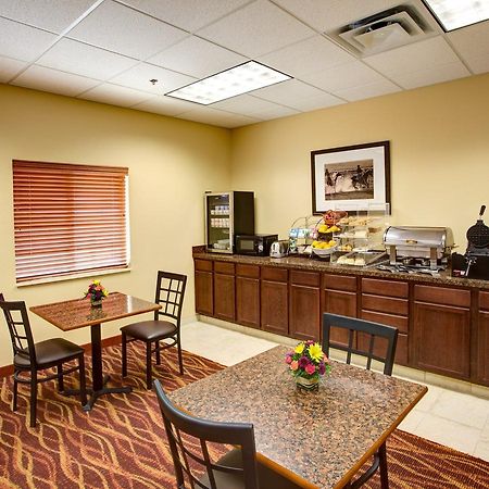 Rodeway Inn & Suites Phillipsburg Zewnętrze zdjęcie